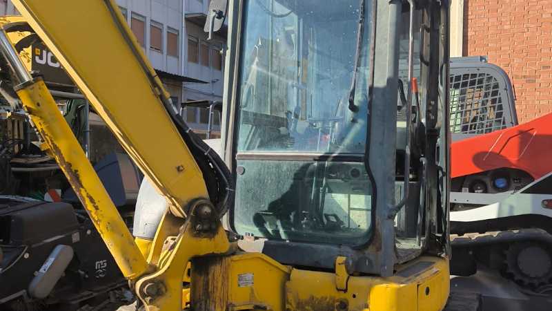 OmecoHub - KOMATSU PC45MR-3